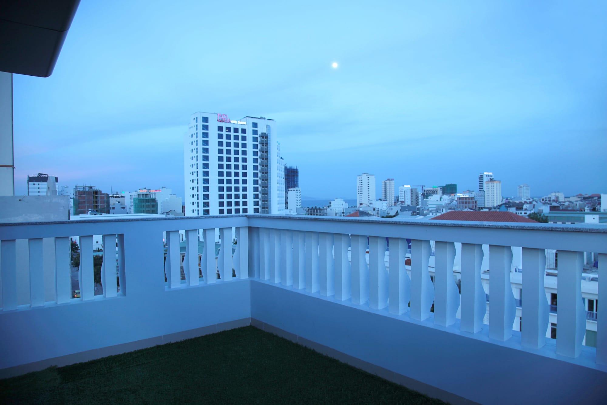 โรงแรมลาเวนเดอร์ ดานัง ภายนอก รูปภาพ